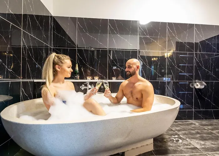 Otel In Spirit, V Roznovskem Pivovaru - Pivni Lazne, Wellness & Cokoladovna 4*